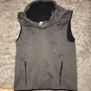 Nike vest